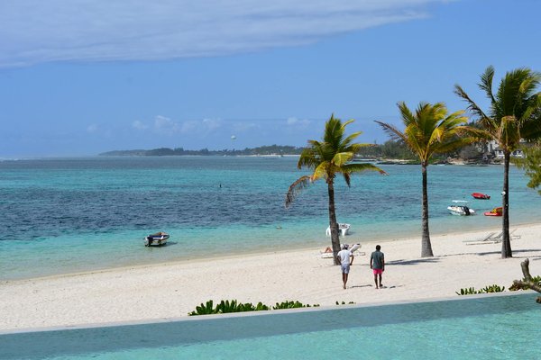 Comment choisir une croisière qui propose des excursions de rafting en eaux vives au Costa Rica?